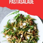 Een pin on dit recept voor pastasalade te delen.